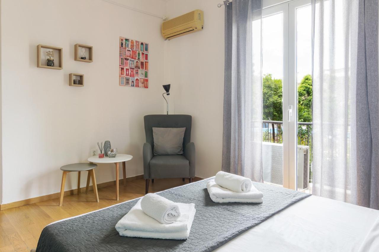 Spacious Apartment For Two People 아테네 외부 사진